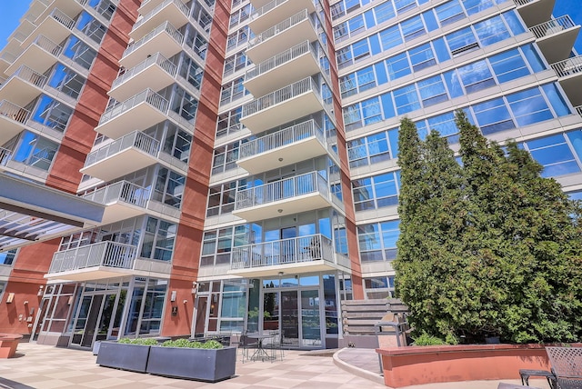 1600 S Prairie Ave Unit 810, Chicago, IL 60616 - view of apartment building / complex