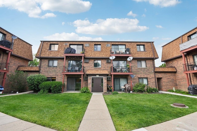 493 Mchenry Rd Unit 1B, Wheeling, IL 60090 - view of building exterior