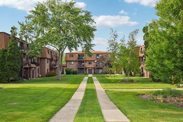493 Mchenry Rd Unit 1B, Wheeling, IL 60090 - view of home's community featuring a lawn