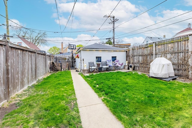 2814 W 40th St, Chicago, IL 60632 - view of yard