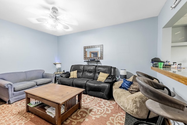 2814 W 40th St, Chicago, IL 60632 - living area with a ceiling fan