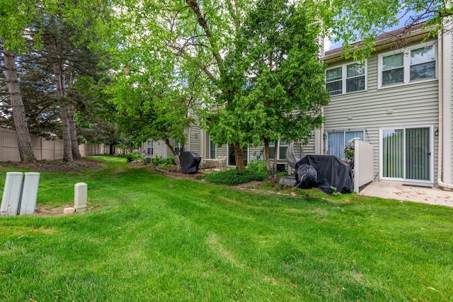 1357 Coldspring Rd, Carol Stream, IL 60188 - view of yard