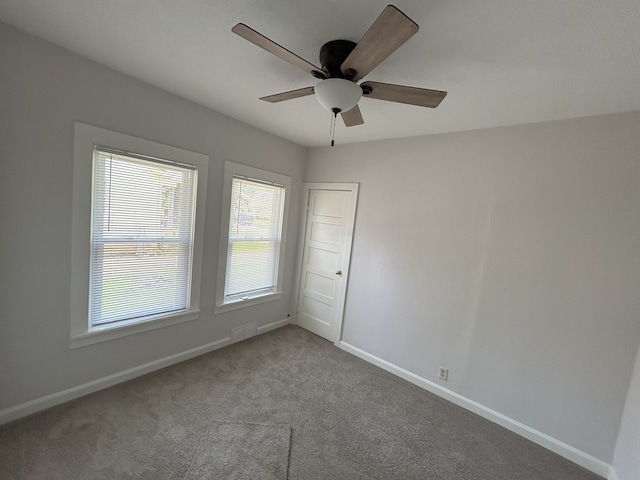 650 Enterprise St, Elgin, IL 60120 - carpeted empty room featuring baseboards and ceiling fan
