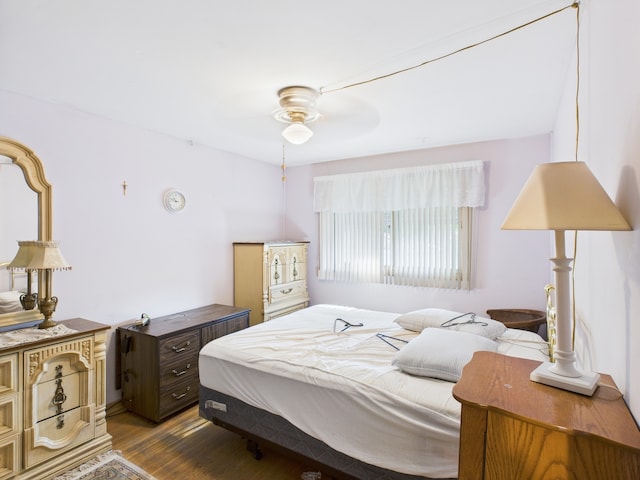 11314 S Green Bay Ave, Chicago, IL 60617 - bedroom with wood finished floors and ceiling fan
