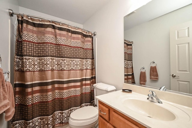 39735 N Paris Dr, Beach Park, IL 60083 - bathroom featuring toilet, vanity, and a shower with curtain