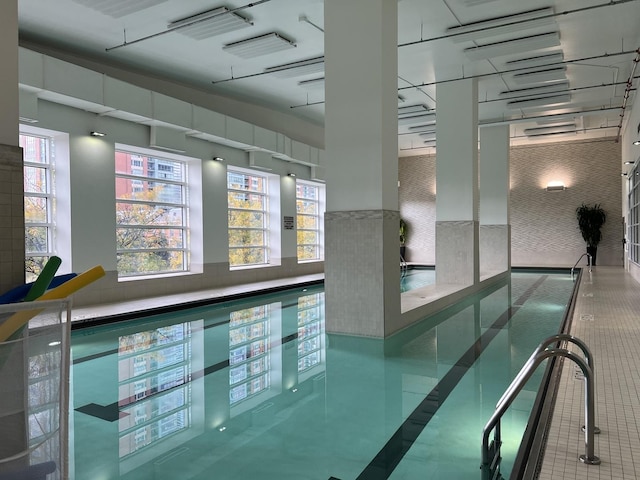 474 N Lake Shore Dr Unit 2012, Chicago, IL 60611 - view of indoor community pool