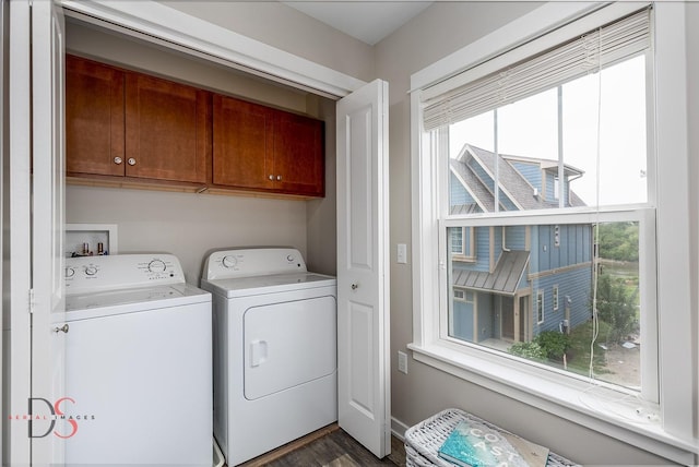 7 Pelican, Ottawa, IL 61350 - washroom with cabinet space, washing machine and dryer, and dark wood-style flooring