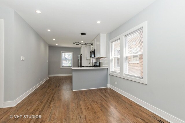 8617 S Prairie Ave, Chicago, IL 60619 - photo 3