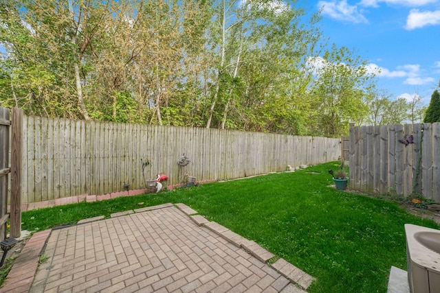 14603 Maple Ln, Dolton, IL 60419 - view of yard featuring a patio area