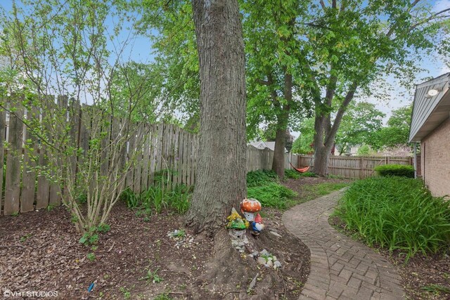 25 S Lincoln Ave, Geneva, IL 60134 - photo 27