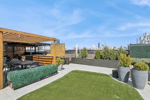 1156 W Ohio St Unit 4E, Chicago, IL 60642 - view of yard featuring a city view