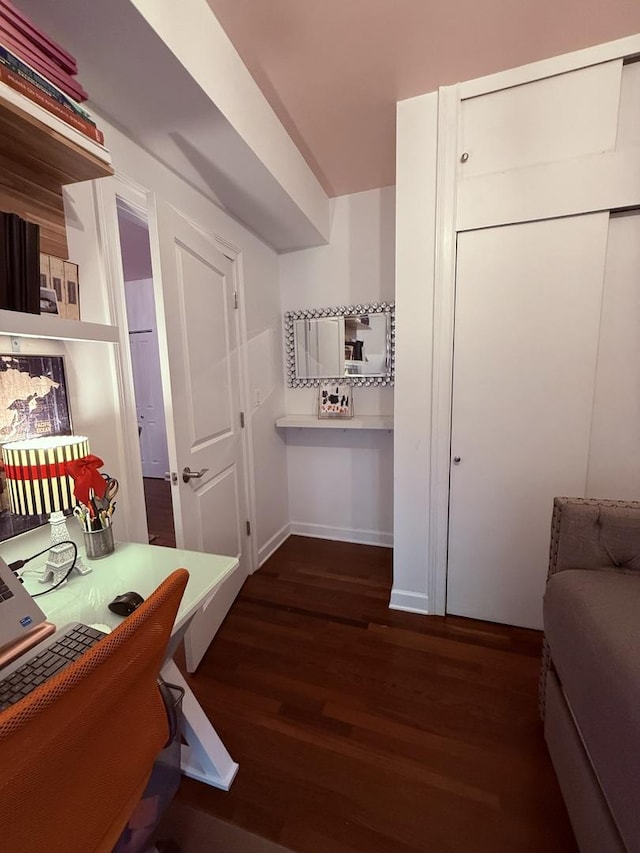 4722 N Beacon St Unit 1E, Chicago, IL 60640 - kitchen with wood finished floors and baseboards