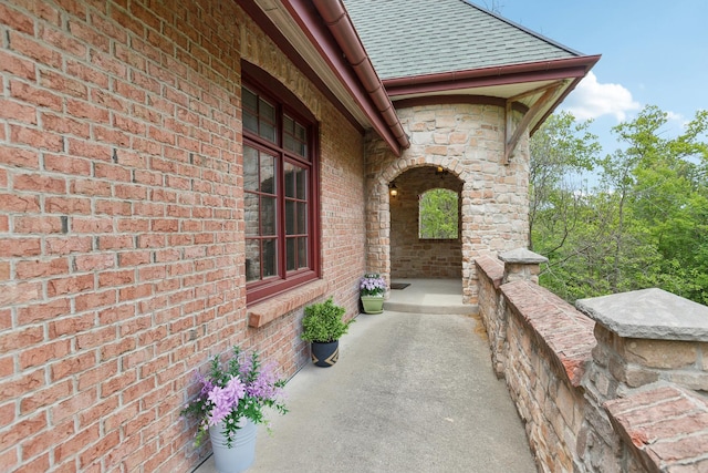 557 Signal Hill Rd, North Barrington, IL 60010 - view of covered porch