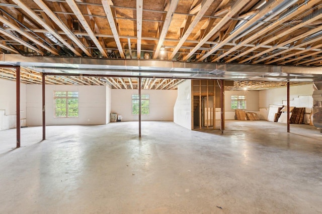 557 Signal Hill Rd, North Barrington, IL 60010 - view of below grade area