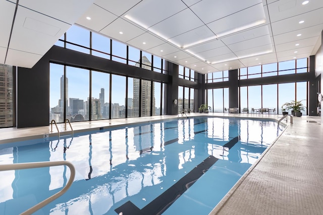 175 E Delaware Pl Unit 7511, Chicago, IL 60611 - indoor community pool with a view of skyline