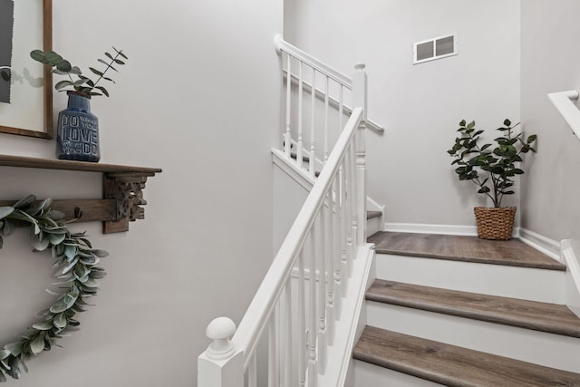 2530 Oneida Ln Unit 2530, Naperville, IL 60563 - staircase featuring wood finished floors and baseboards