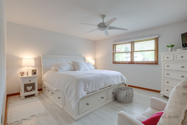 6316 Lake Shore Dr, Cary, IL 60013 - bedroom with light wood-style floors, baseboards, and ceiling fan