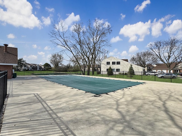 156 Morningside Ln W Unit 23, Buffalo Grove, IL 60089 - view of pool with fence, a residential view, and a patio area