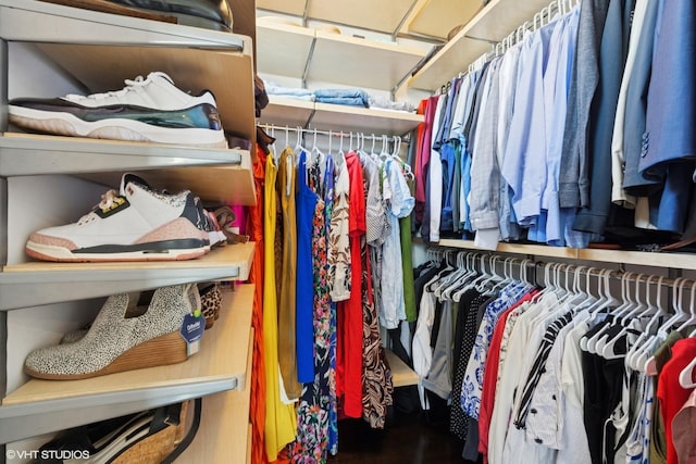 3447 N Whipple St, Chicago, IL 60618 - view of walk in closet