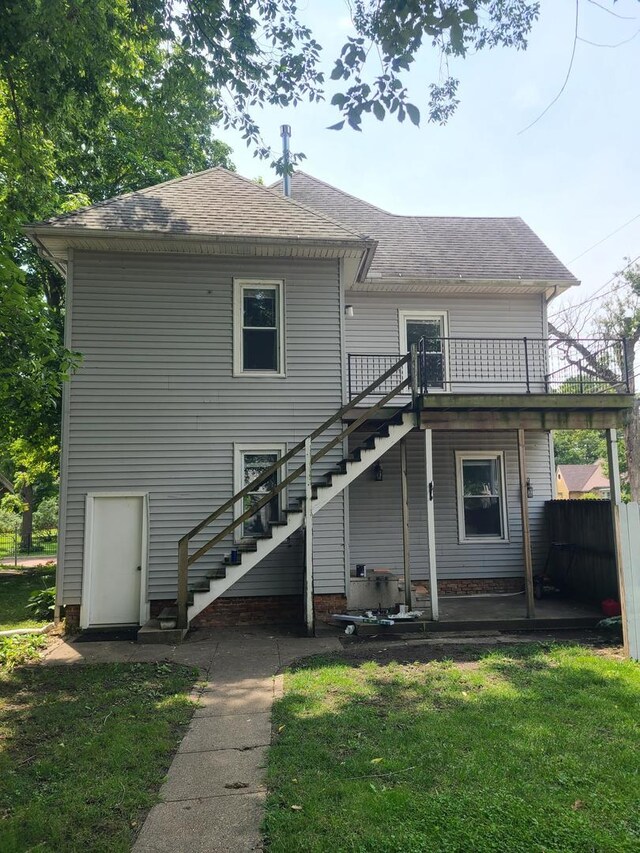 212 11th Ave, Sterling, IL 61081 - photo 3