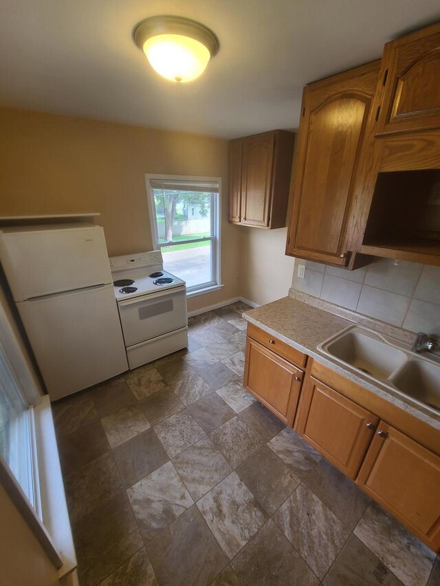 212 11th Ave, Sterling, IL 61081 - photo 26