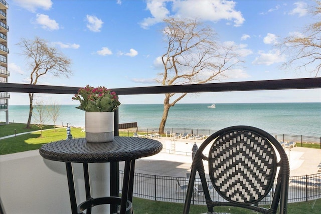 1630 Sheridan Rd Unit 1K, Wilmette, IL 60091 - balcony featuring view of water and beach