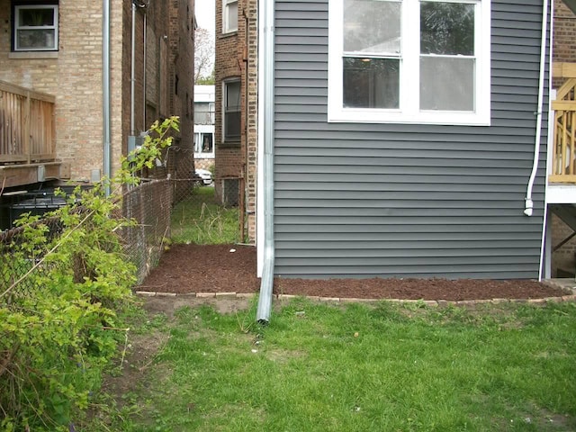 7421 S Eberhart Ave, Chicago, IL 60619 - view of side of property featuring fence