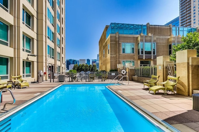 33 W Ontario St Unit 25H, Chicago, IL 60654 - community pool featuring a patio area and a city view