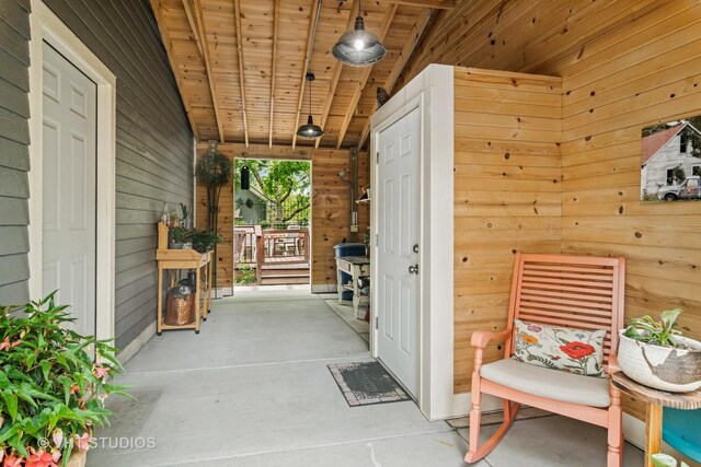 90 Golfview Rd, Lake Zurich, IL 60047 - view of patio / terrace