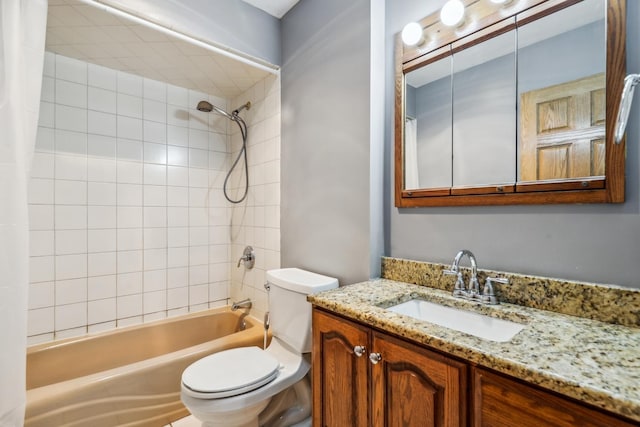 17708 Walter St, Lansing, IL 60438 - full bath featuring shower / tub combo, toilet, and vanity
