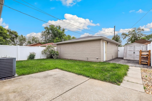 17708 Walter St, Lansing, IL 60438 - view of yard with cooling unit and a patio