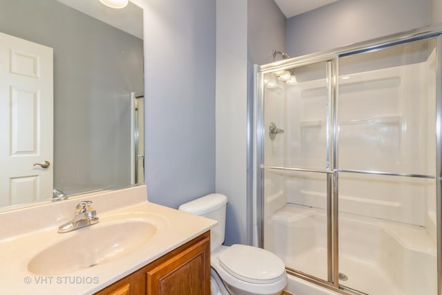 19 Tall Grass Ct, Streamwood, IL 60107 - full bath featuring a stall shower, toilet, and vanity
