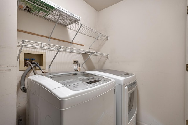 1985 Blackberry Ln Unit 1985, Hoffman Estates, IL 60169 - laundry area featuring washing machine and dryer