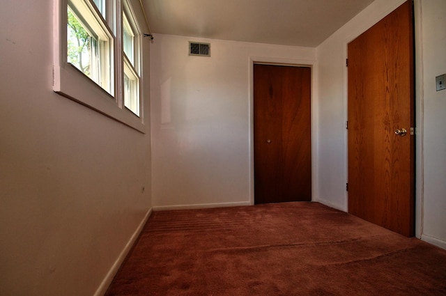 2876 S Scott St, Des Plaines, IL 60018 - hall with carpet and baseboards