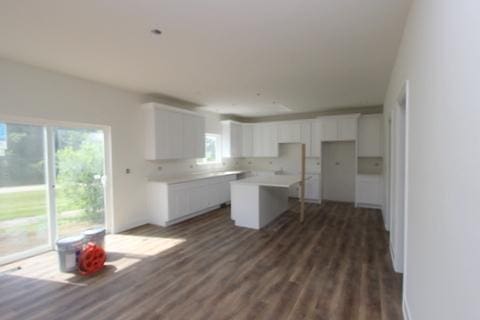 725 Fox Trail Ter, Cary, IL 60013 - photo 2