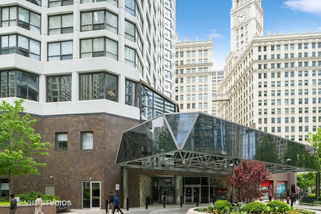 405 N Wabash Ave Unit 807, Chicago, IL 60611 - view of building exterior