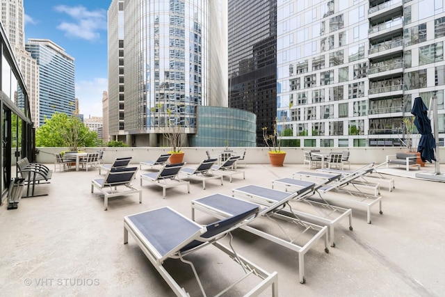 405 N Wabash Ave Unit 807, Chicago, IL 60611 - view of patio / terrace featuring a city view