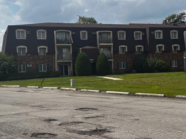 17963 Huntleigh Ct Unit 203, Country Club Hills, IL 60478 - view of building exterior