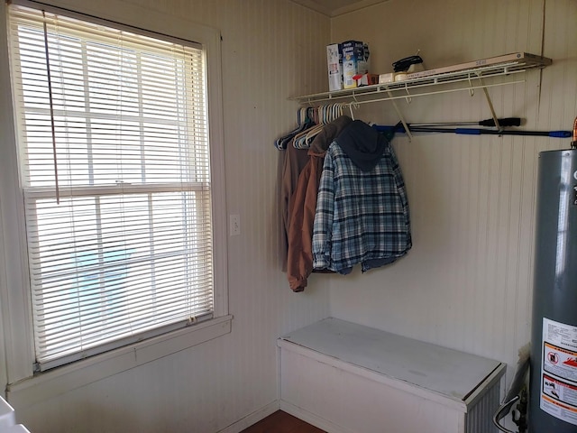 mudroom featuring gas water heater