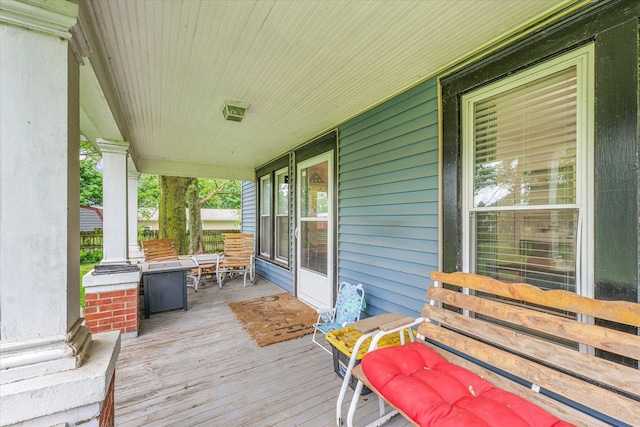 512 S Scarborough St, Sidney, IL 61877 - view of wooden porch