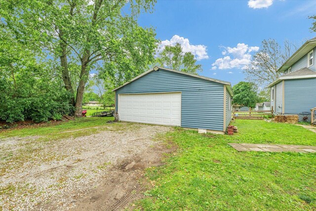 512 S Scarborough St, Sidney, IL 61877 - view of detached garage