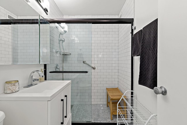 4800 S Chicago Beach Dr Unit 1106S, Chicago, IL 60615 - full bath featuring a stall shower and vanity