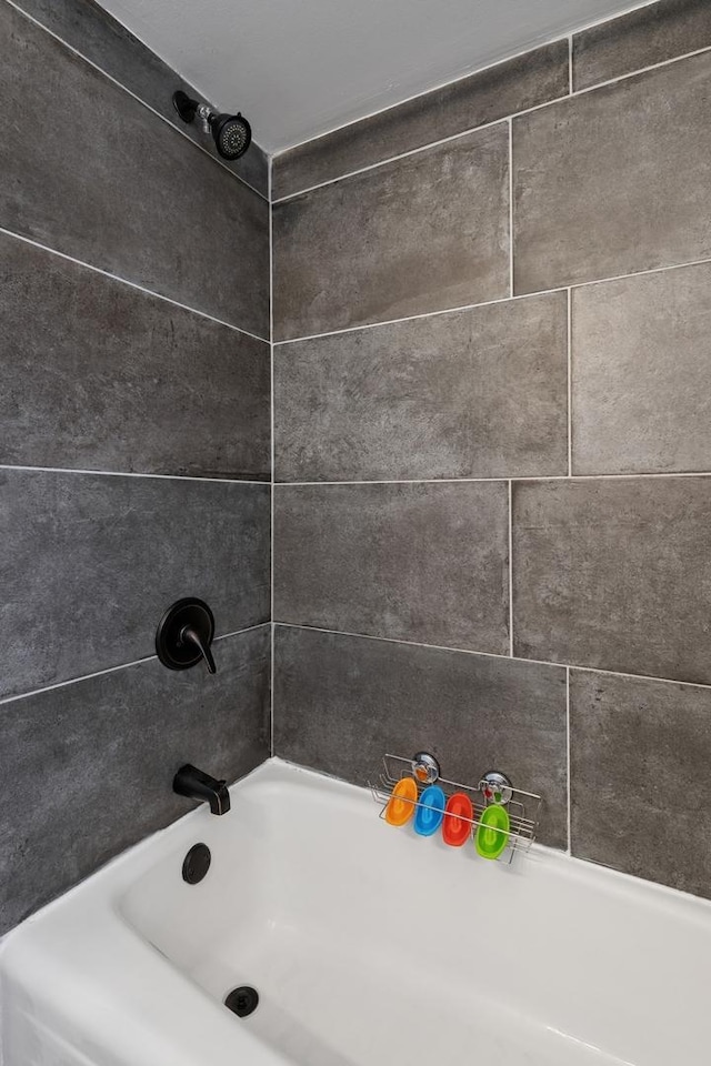 1235 Euclid Ave, Berwyn, IL 60402 - bathroom featuring  shower combination