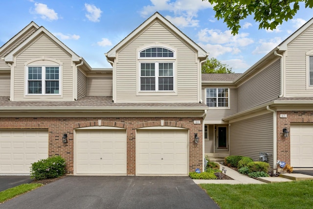 61 Egg Harbour Ct, Schaumburg, IL 60173 - photo 2