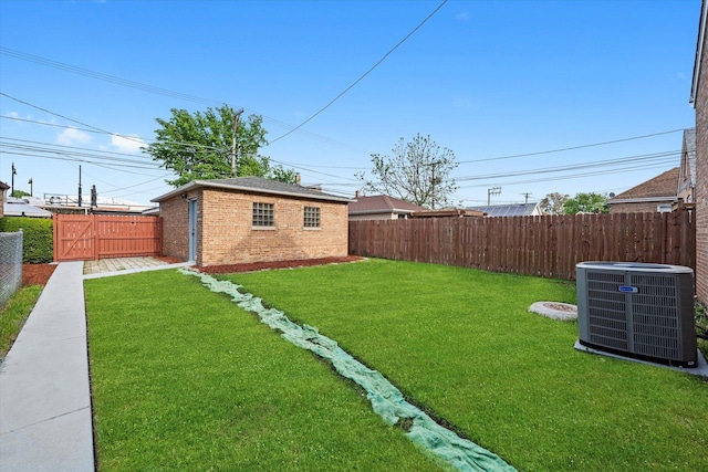 view of yard with cooling unit and an outdoor structure