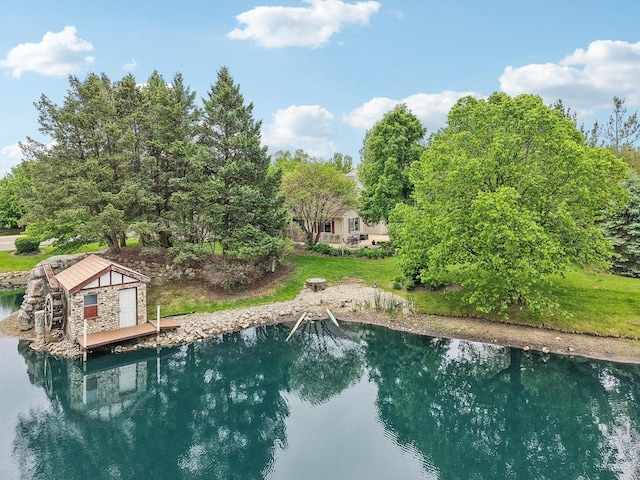 2207 Olde Mill Ln, Mchenry, IL 60050 - view of swimming pool