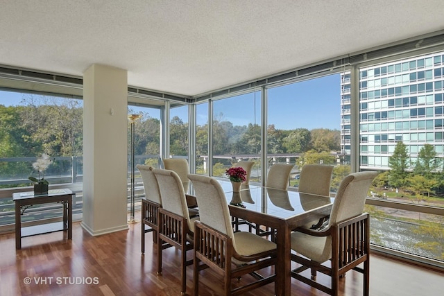 9655 Woods Dr Unit 402, Skokie, IL 60077 - view of sunroom / solarium