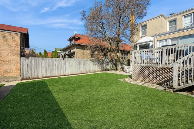 6504 N Artesian Ave, Chicago, IL 60645 - view of yard with a wooden deck