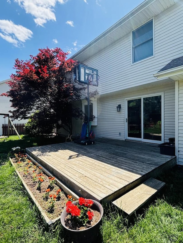 3408 Mill Creek Ct, Champaign, IL 61822 - view of wooden terrace