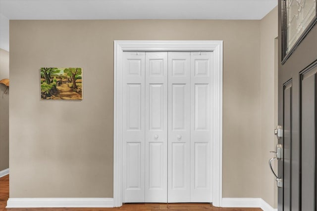 3408 Mill Creek Ct, Champaign, IL 61822 - entryway featuring baseboards and wood finished floors